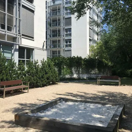 P&o Serviced Ch Arkadia 13 Apartman